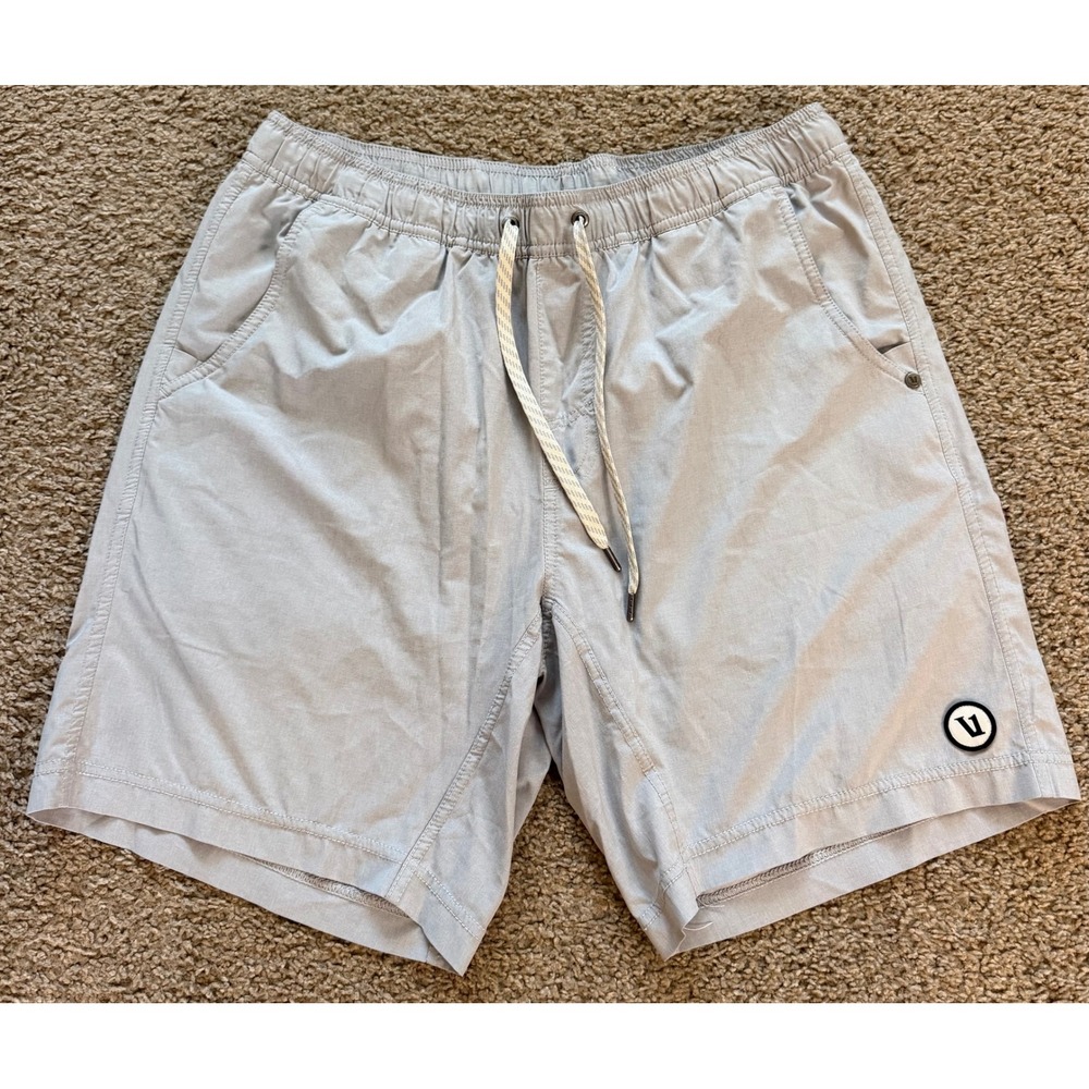 Vuori Banks Shorts Mens Light Grey Elastic Waist Athletic Activewear 7.5 Inseam